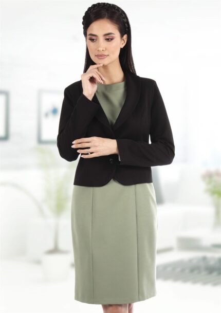 Costum elegant dama cu rochie verde deschis si sacou negru C018i0559